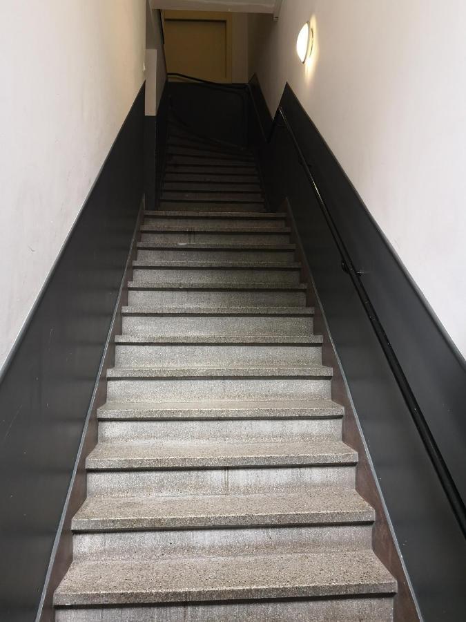 Le Business... Ideal Pour Travailler Mais Pas Que! Tourcoing Exterior photo